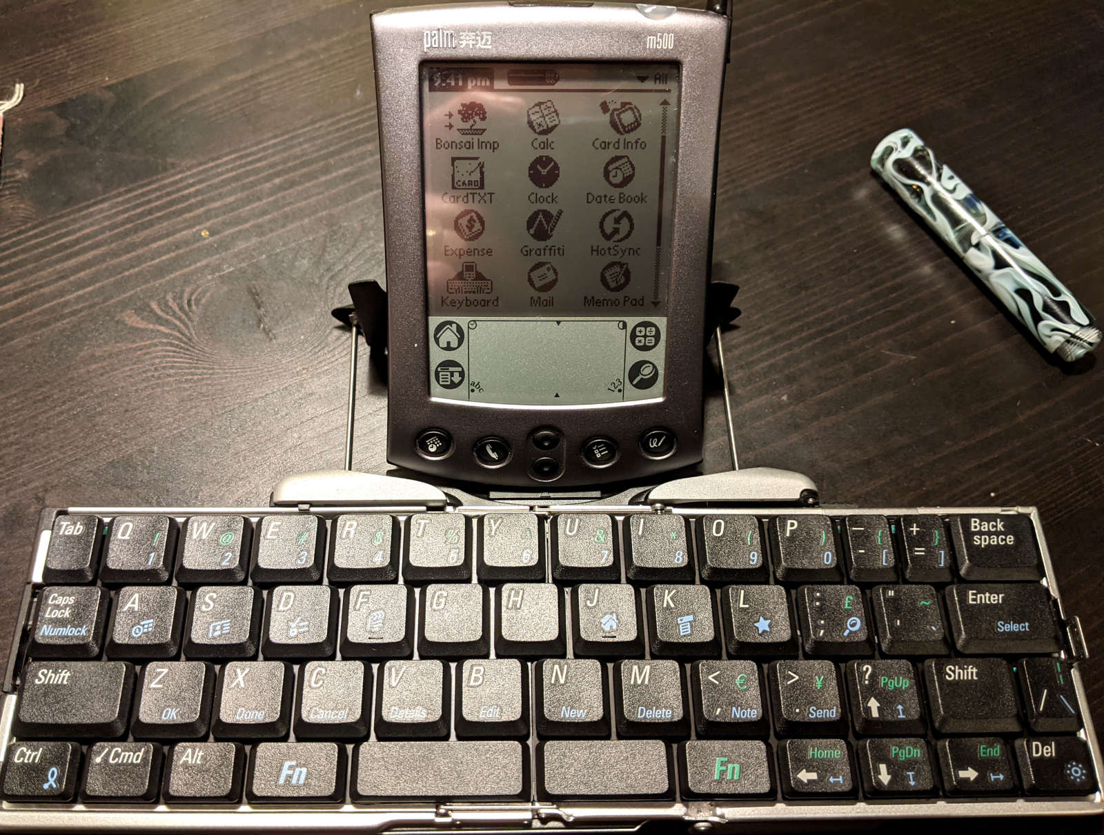 Palm M500 PDA with Palm keyboard and bonus, Wancai Mini fountain pen